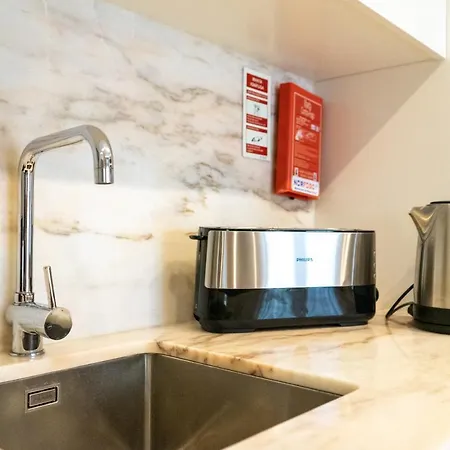 The Beautiful Ones Апартаменты Порту