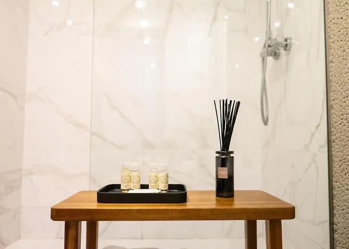 The Beautiful Ones Πόρτο